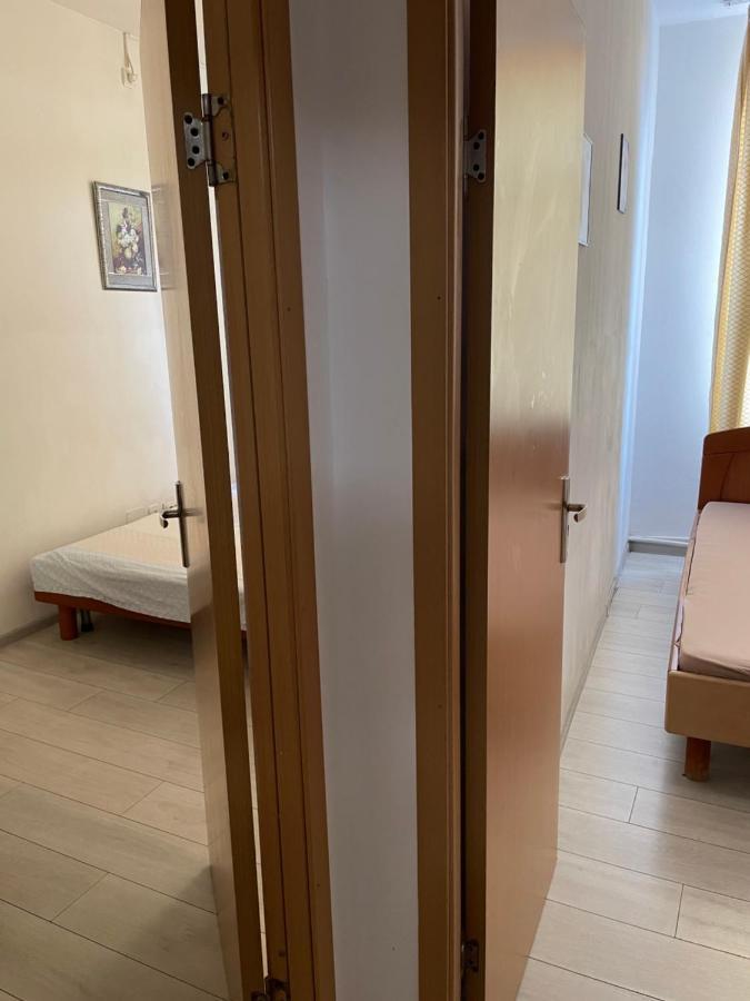 Apartament Piata Amzei 1 Бухарест Экстерьер фото