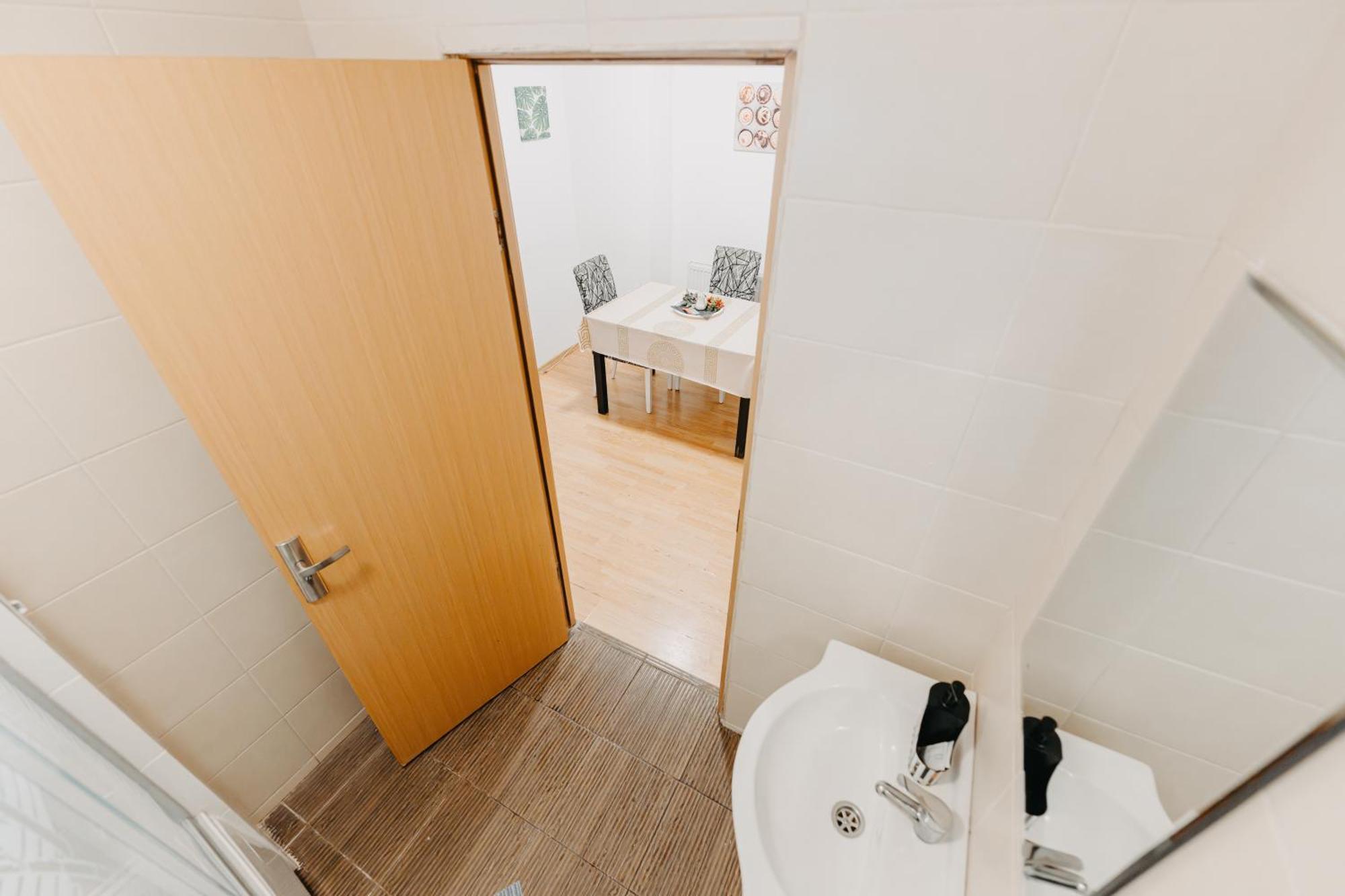 Apartament Piata Amzei 1 Бухарест Экстерьер фото